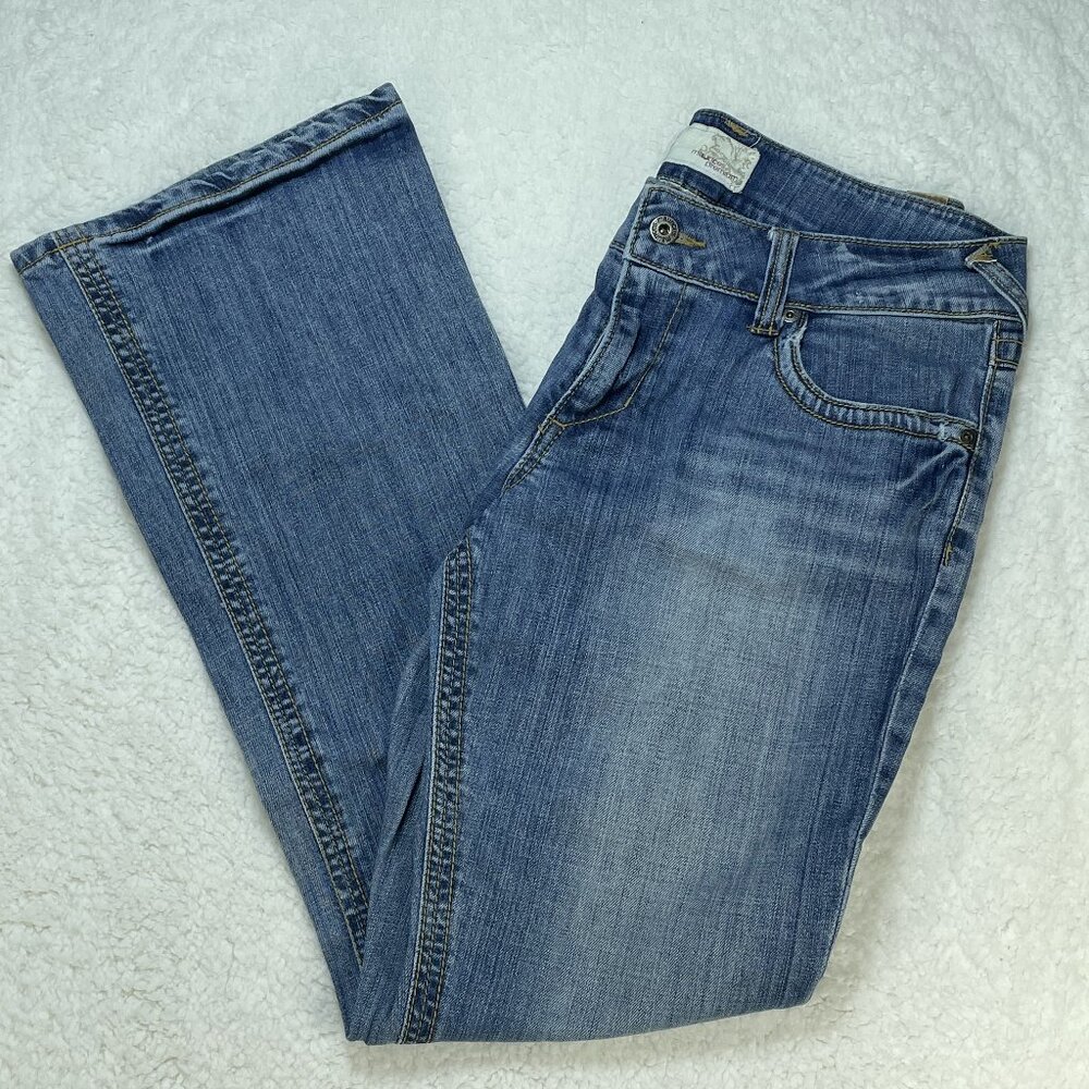 Maurices Jeans Womens Sz 31 Blue Premium Wide Leg Mid Rise Embroidered 31x31